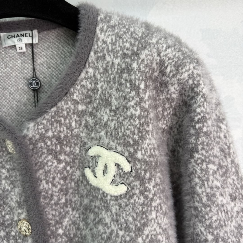Ch**el outwear